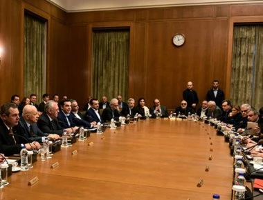 Η απόφαση του Μαξίμου που ''δείχνει'' ανασχηματισμό